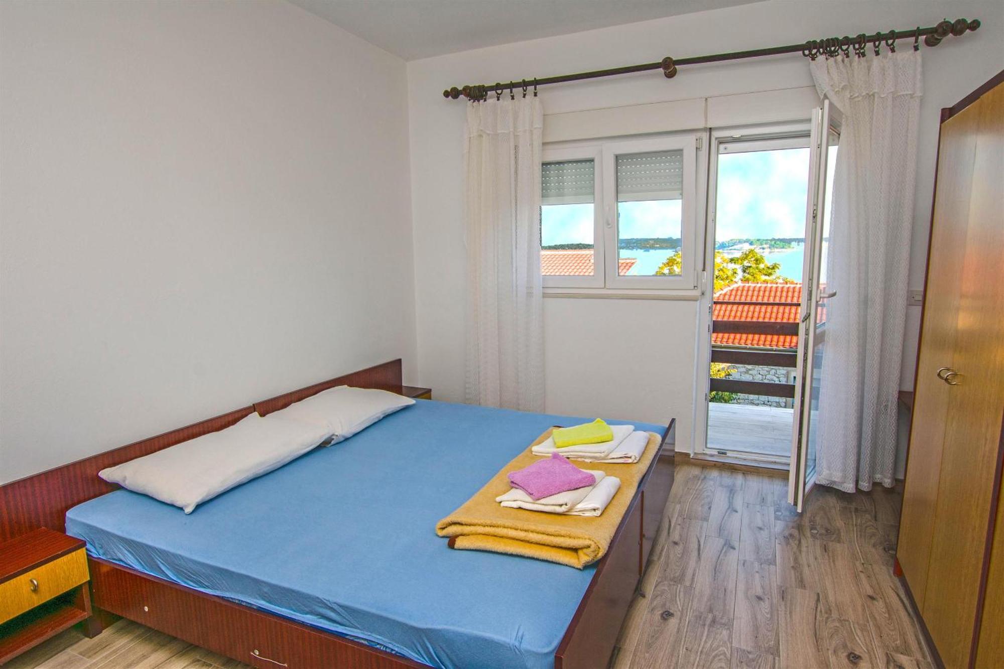 Apartment Marin Tkon Kültér fotó
