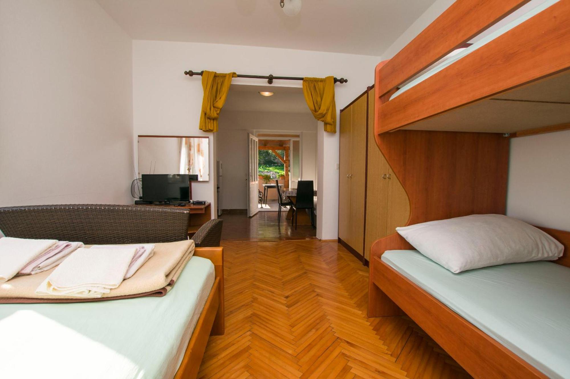 Apartment Marin Tkon Kültér fotó
