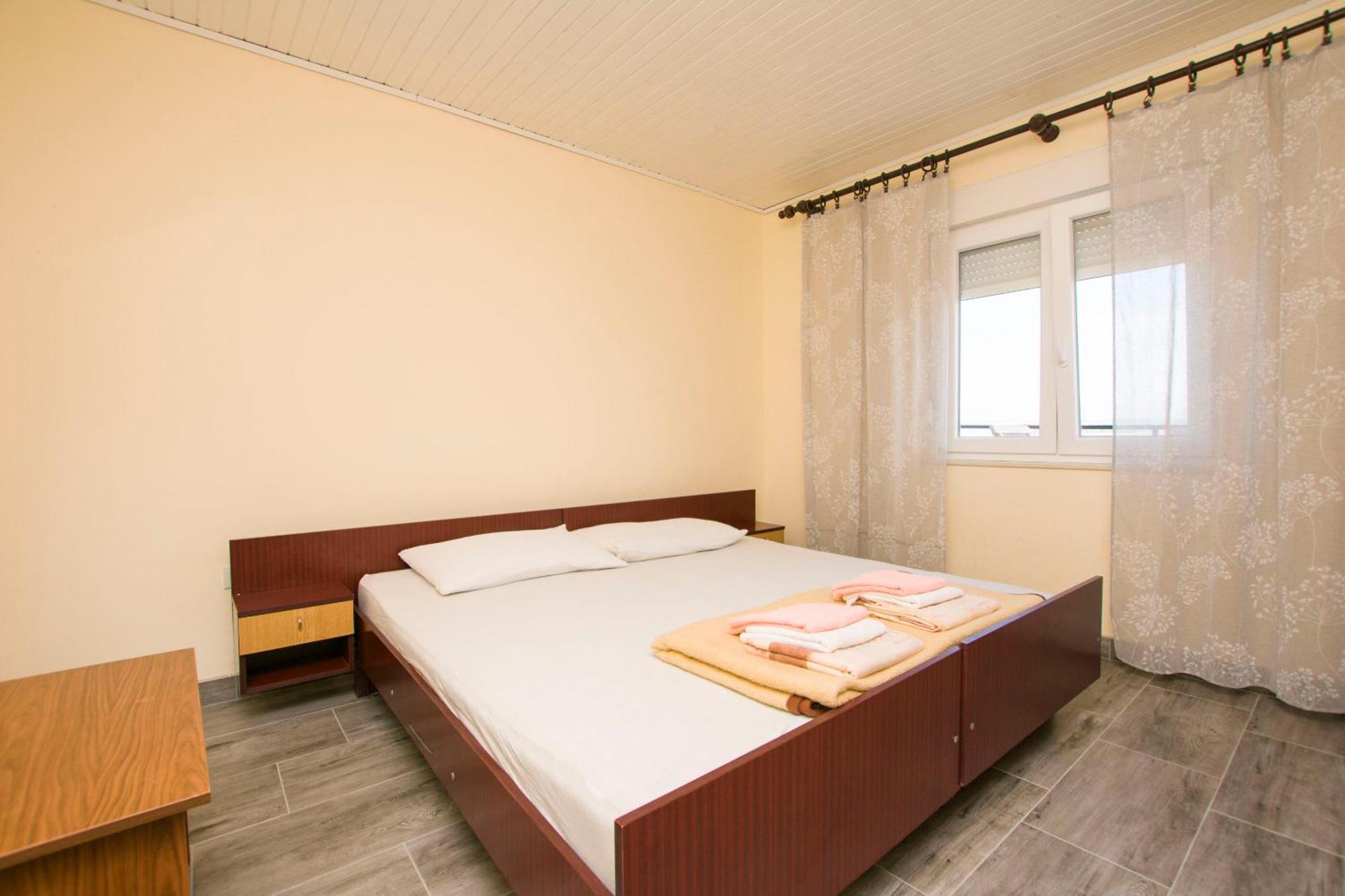 Apartment Marin Tkon Kültér fotó